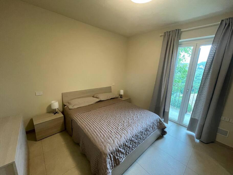 Locanda Del Bricco Pt Cisterna d'Asti Luaran gambar